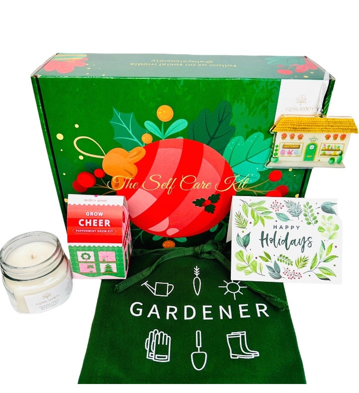 Christmas In The Garden, Holiday Spa Gift Box With Candle