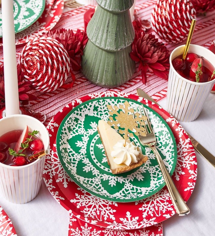 Jolly Snowflake Tableware Set