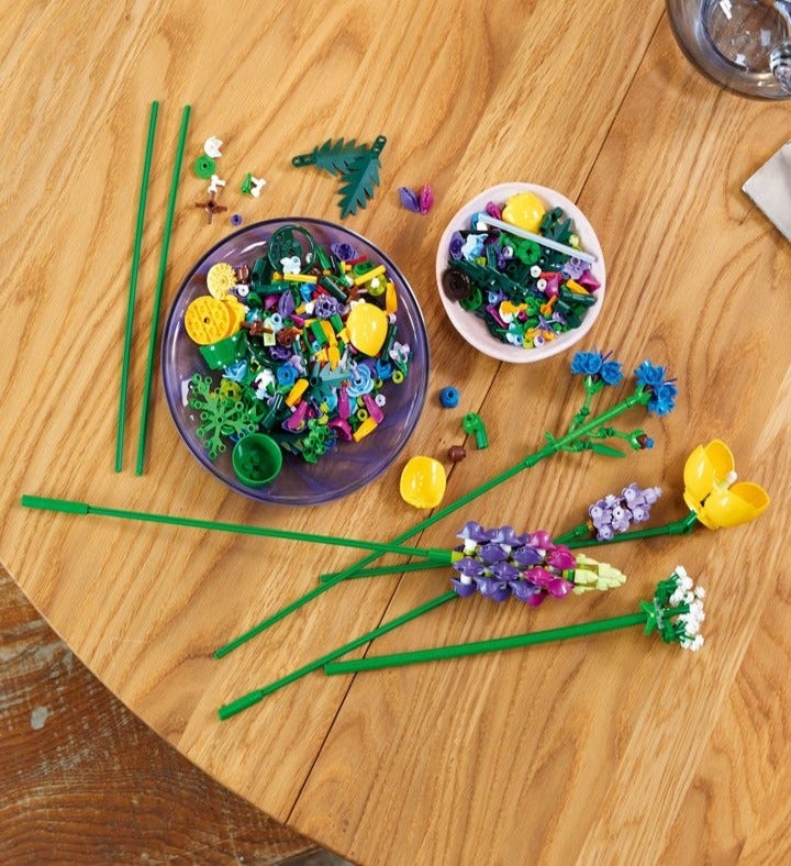 LEGO Icons Wildflower Bouquet 10313 Building Set | 1800Flowers