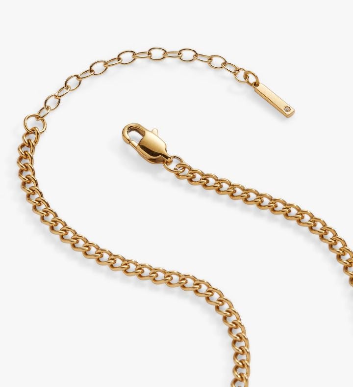 Mama Curb Chain Necklace