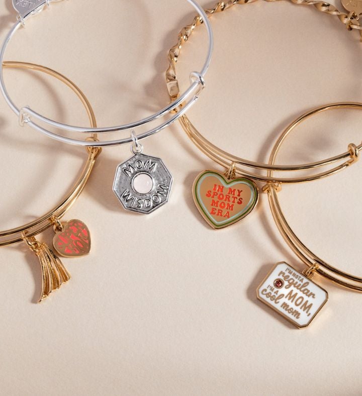 “super Mom” Duo-charm Bangle