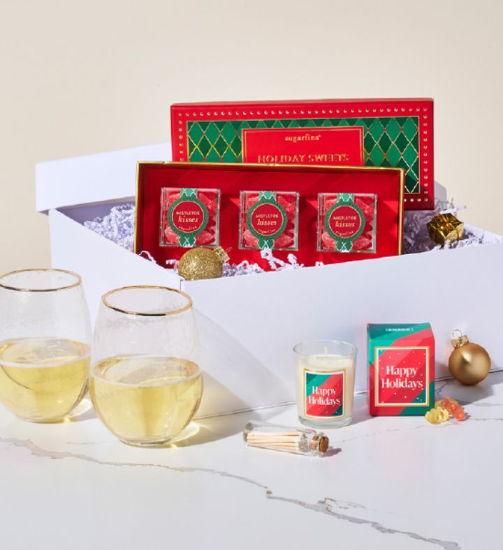 Knack Holiday Cheers Gift Set With Hammered Wine Glasses