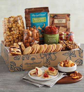 Deluxe Sweet and Salty Gift Box