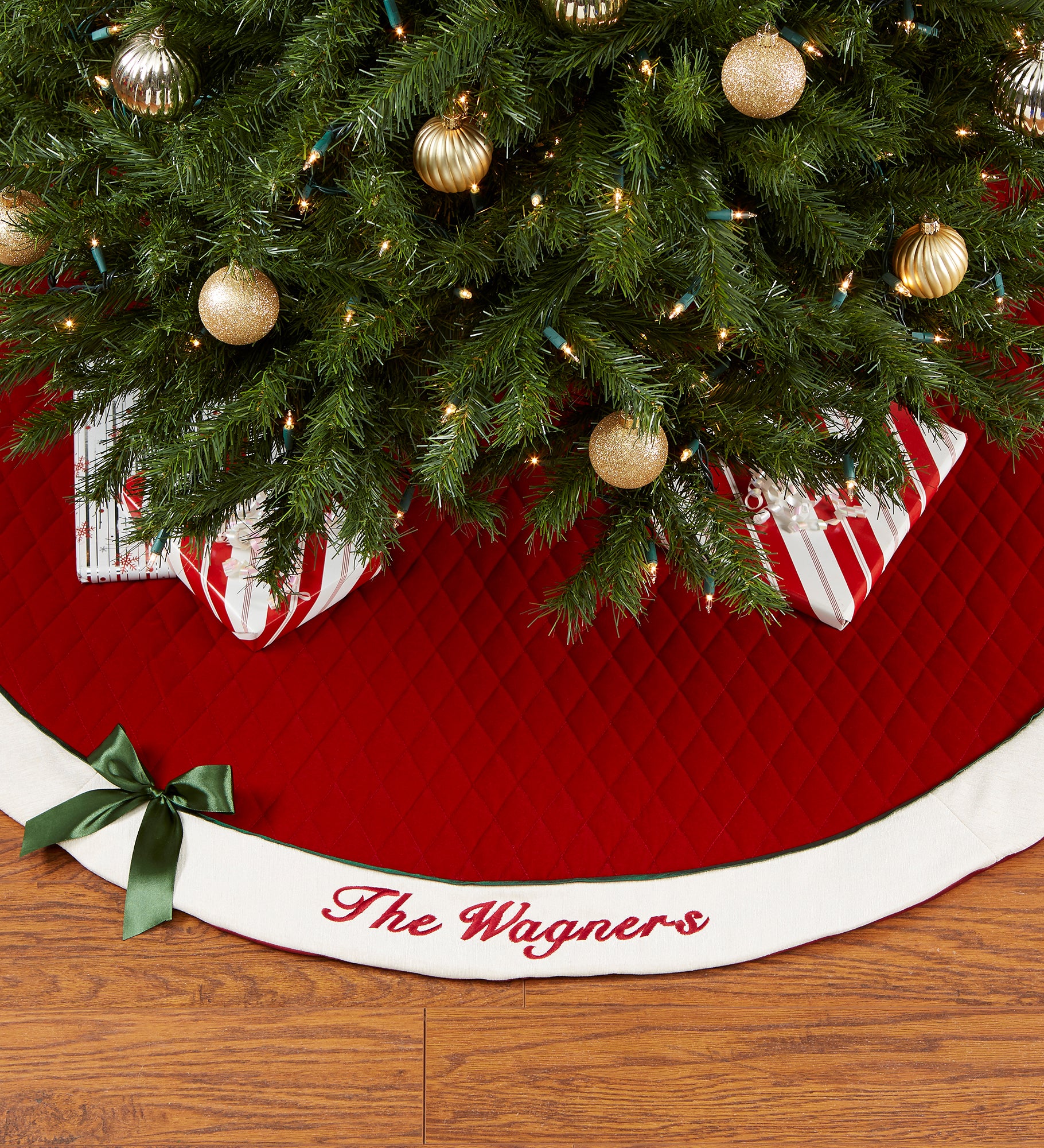 Winter Classic Personalized Quilted Tree Skirt w/Bow