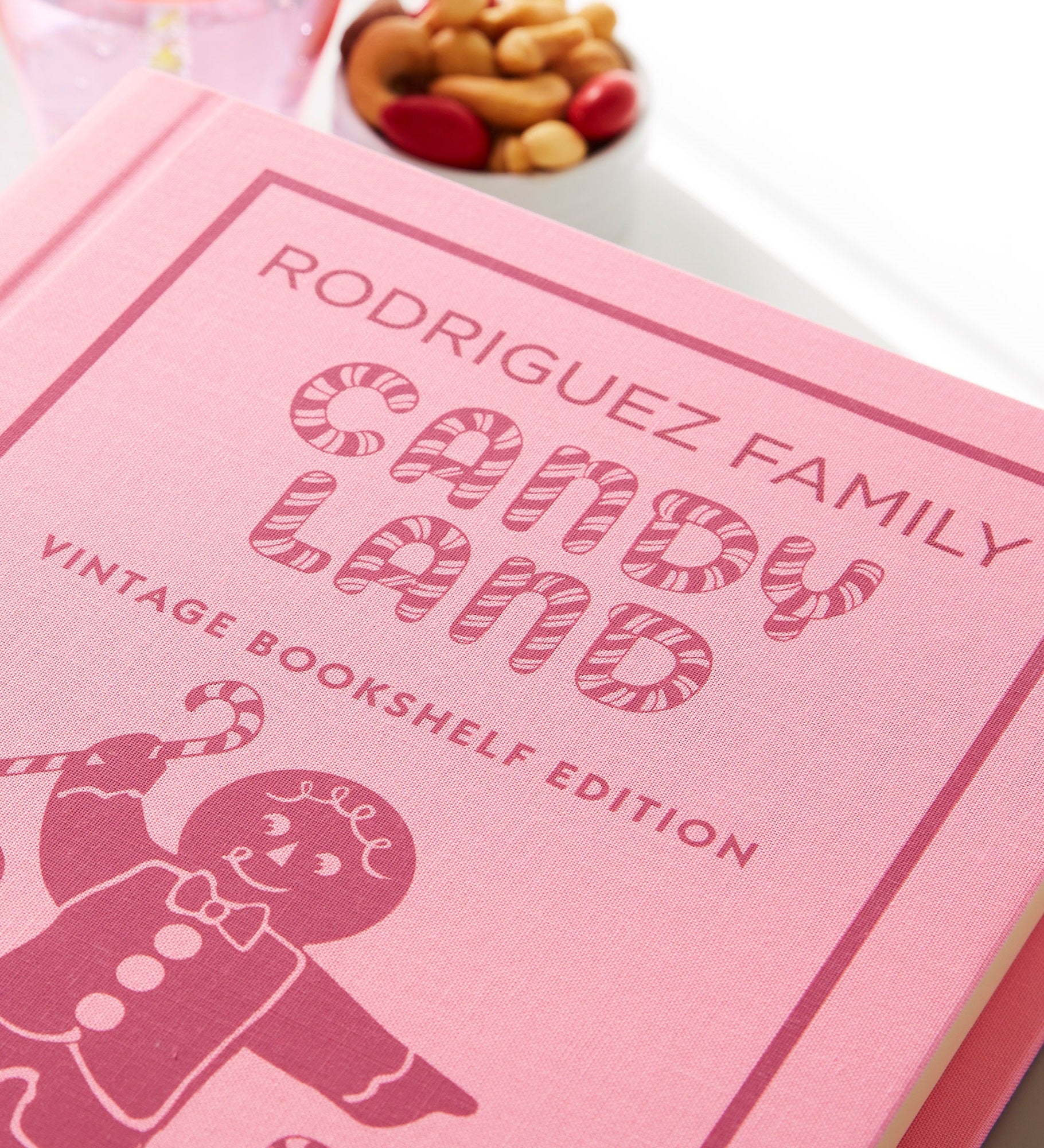 Candyland® Personalized Vintage Bookshelf Edition Board Game