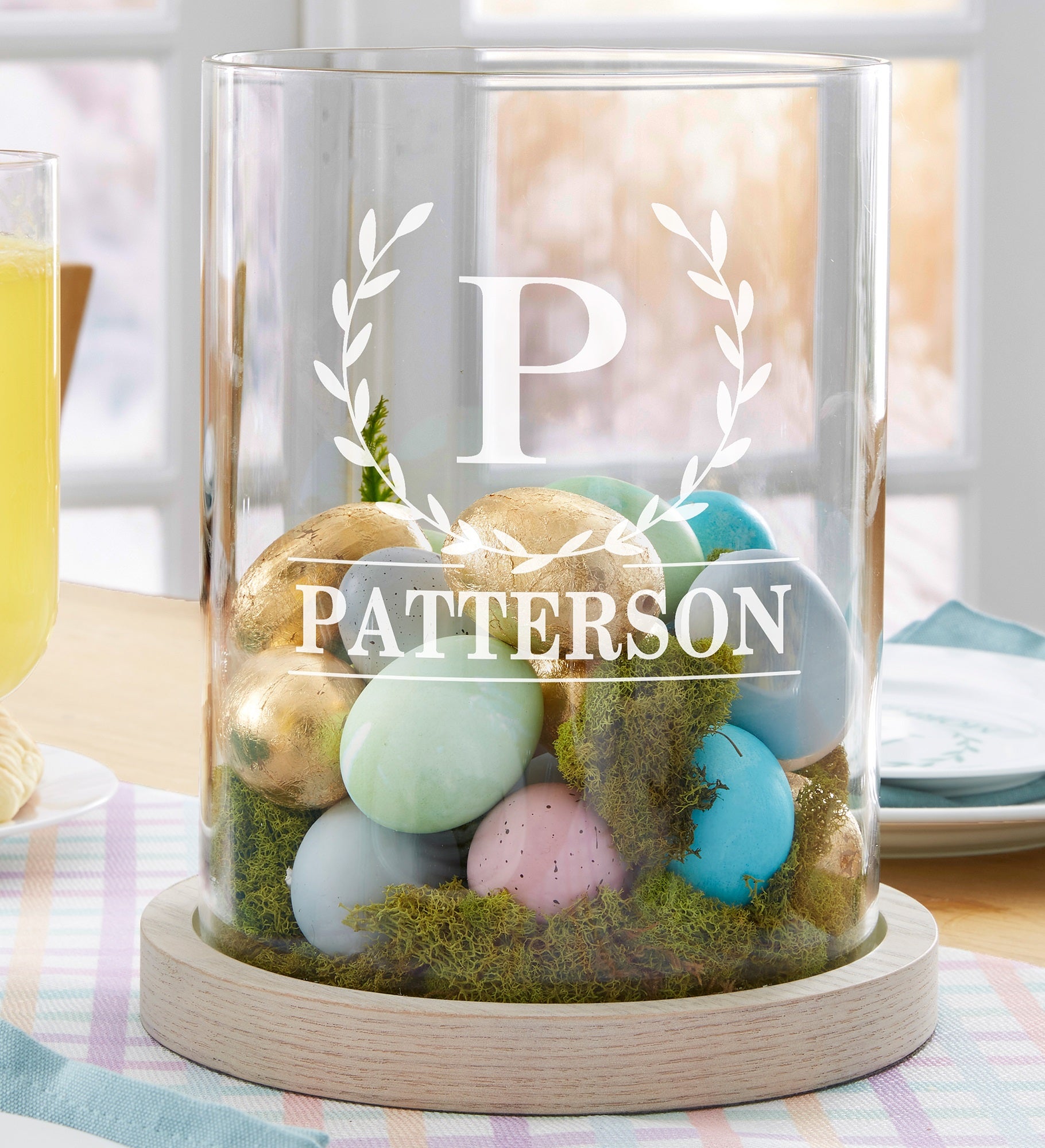 Laurel Wreath Personalized Easter Hurricane with Whitewashed Wood Base