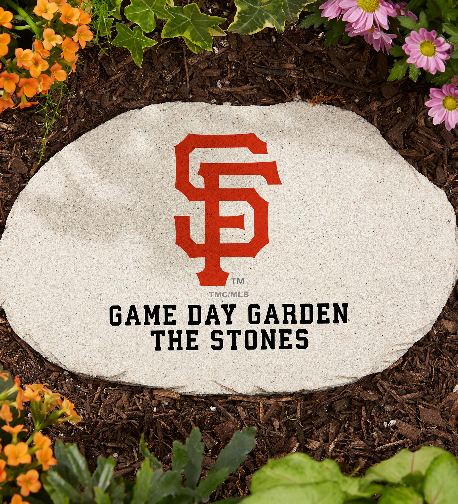 MLB San Francisco Giants Personalized Round Garden Stone