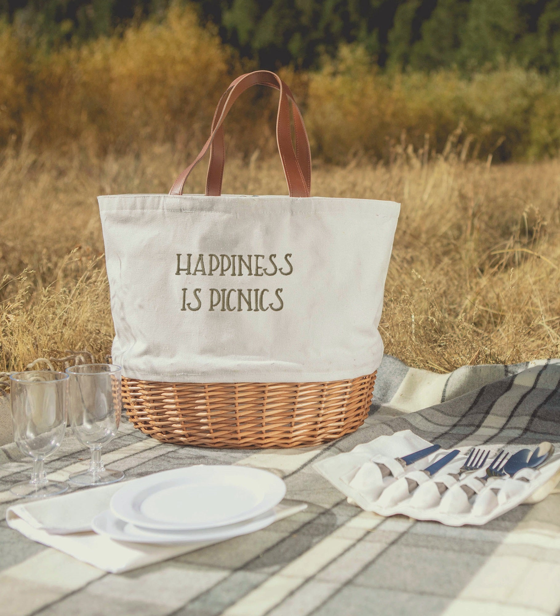 Write Your Own Embroidered Picnic Basket For Two