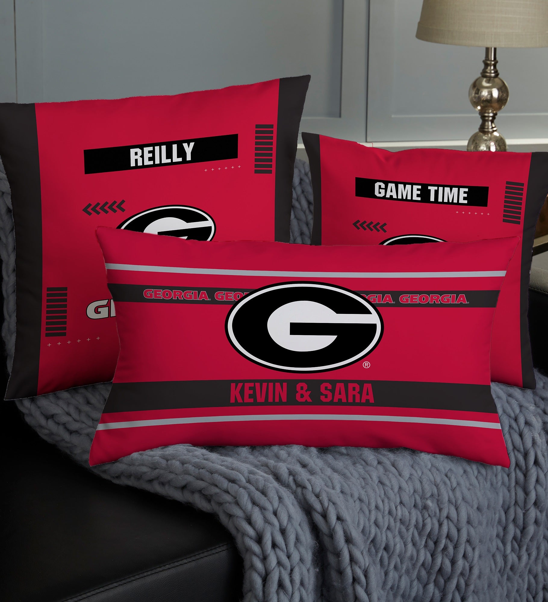 NCAA Georgia Bulldogs Classic Personalized Throw Pillow