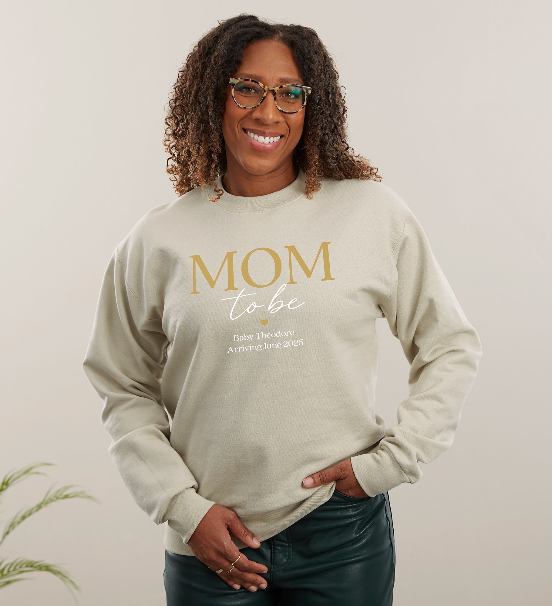 Mom To Be Personalized Hanes® Adult Sweatshirt