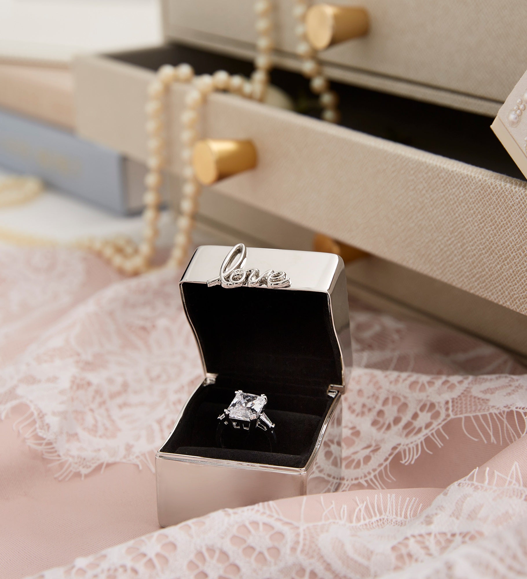 Kittenish Engraved Love Silver Ring Box